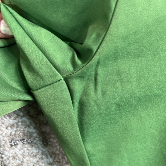 Nike Track Pants Green Sporty Casual Athletic Lightweight Active St Patricks Day - Picture 6 of 10